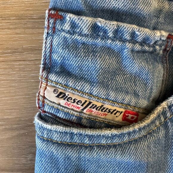 Diesel Button Fly Blue Denim Jeans Size 34 Bootcut Wide Leg Designer Classic - Picture 4 of 13